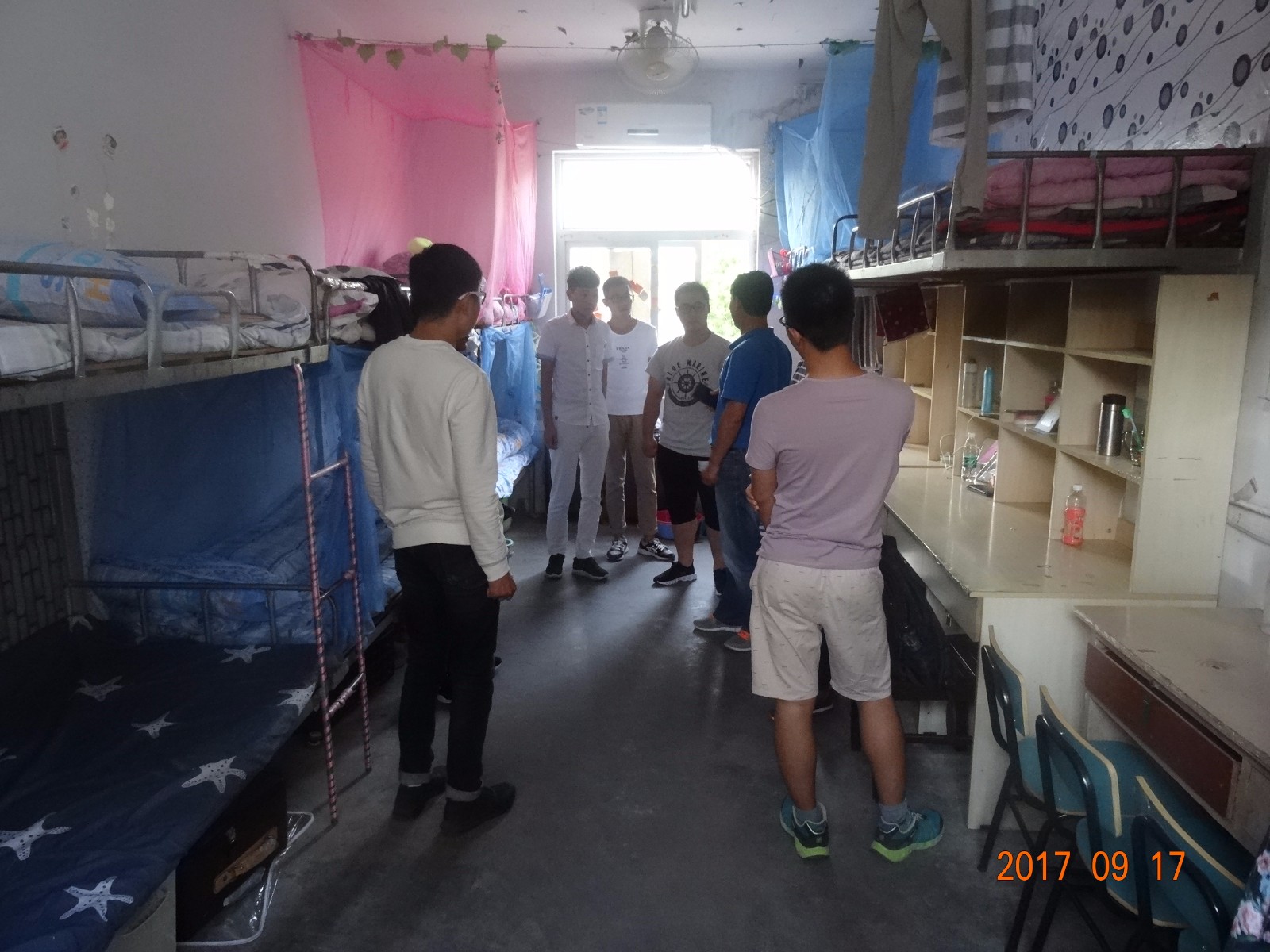 书记朱建平强调防火防盗意识.JPG 书记朱建平强调防火防盗意识.JPG